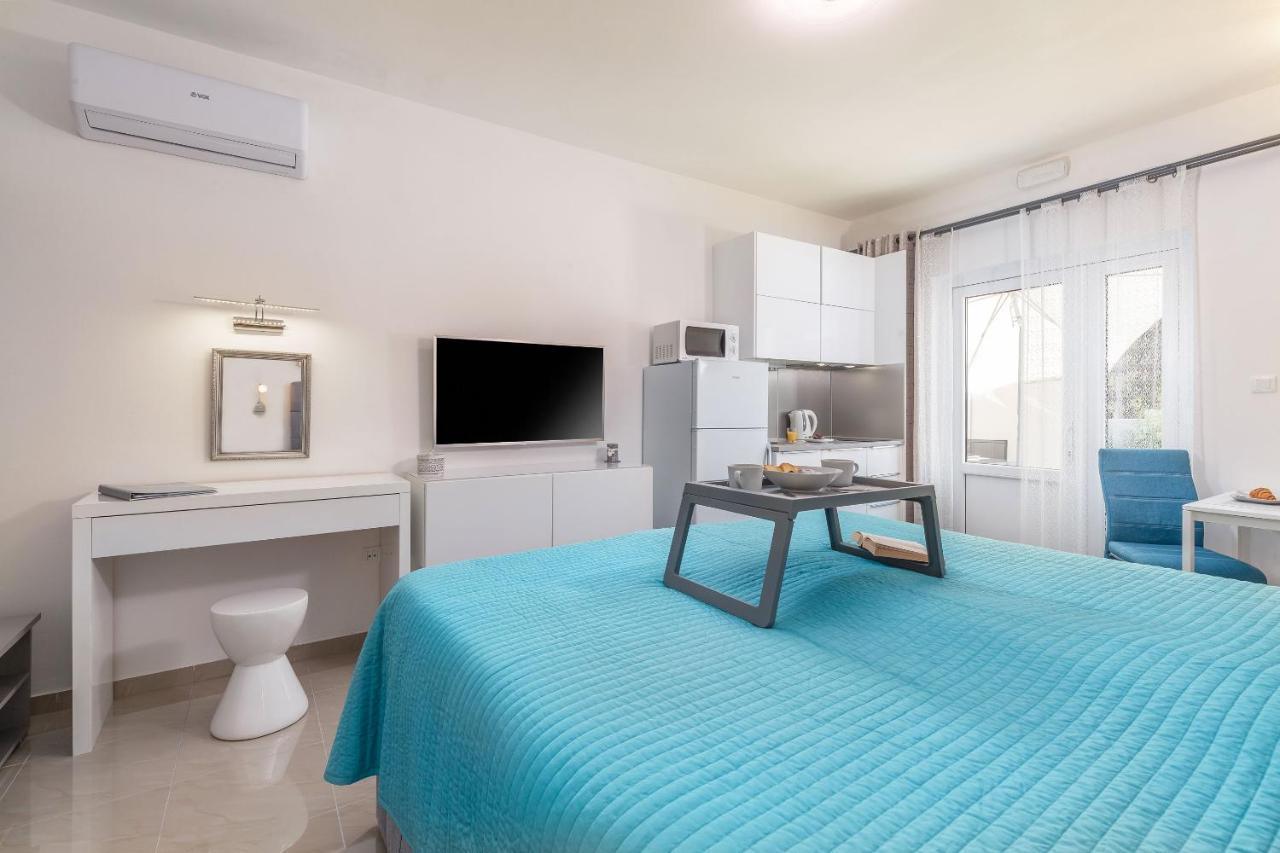 Evita Fazana Premium Studio Apartments Eksteriør billede