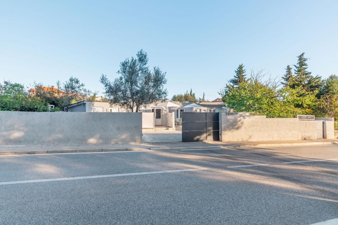 Evita Fazana Premium Studio Apartments Eksteriør billede