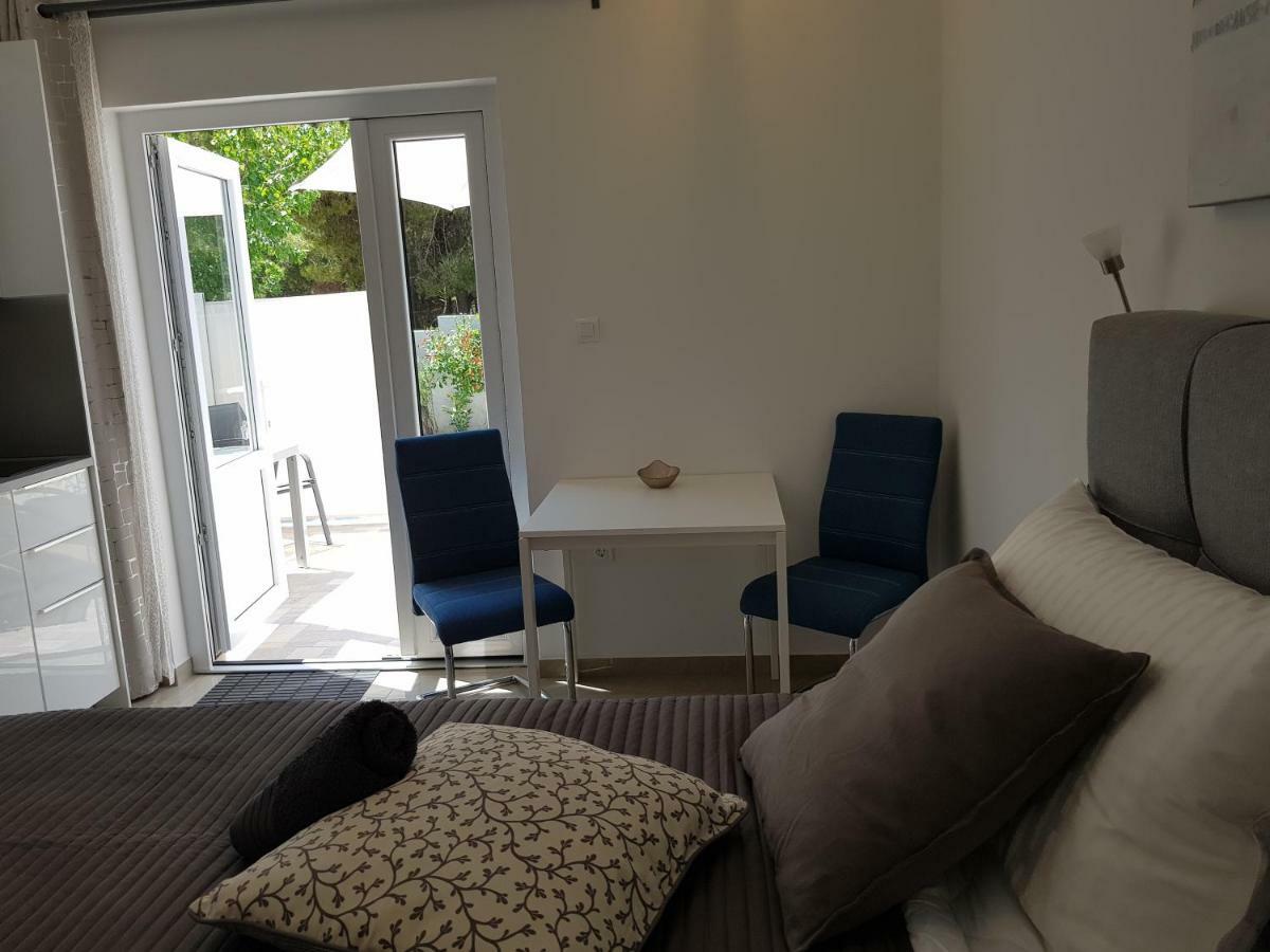 Evita Fazana Premium Studio Apartments Eksteriør billede